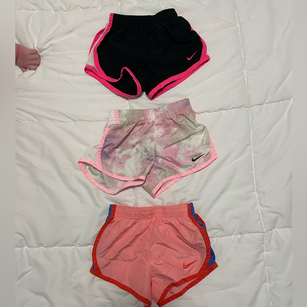 Girls Nike shorts set of 3 2T